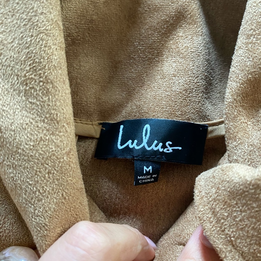 lulu’s jacket - Picture 3 of 3